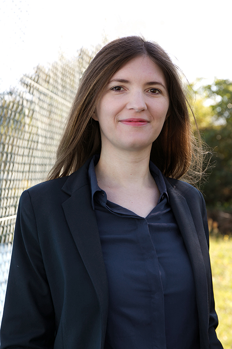 Porträt Dr Isabel Hilpert