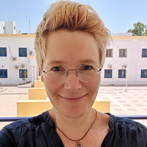 Porträt der Forscherin Annika Oettler